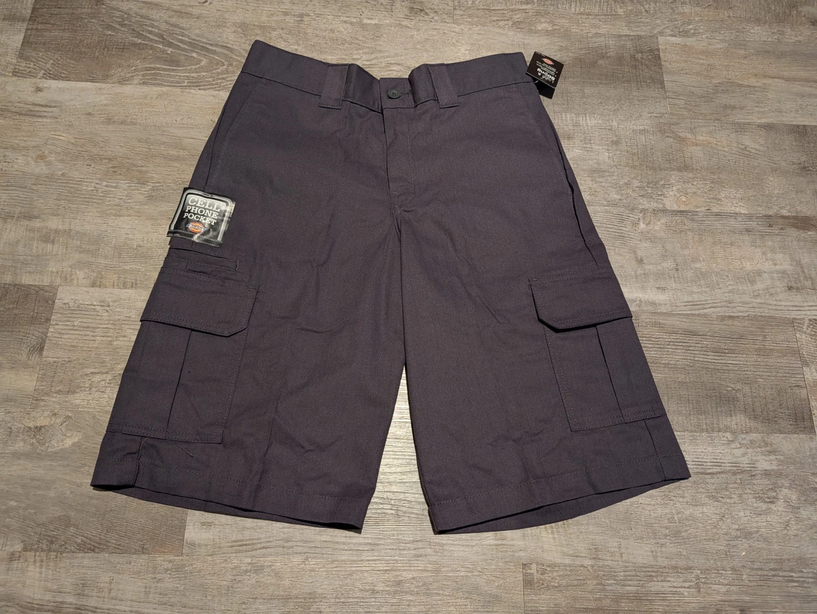NWT Dickies Mens Shorts WR557 6 Pocket Flex 13" Inseam Sz 32 Relaxed Fit Cargo