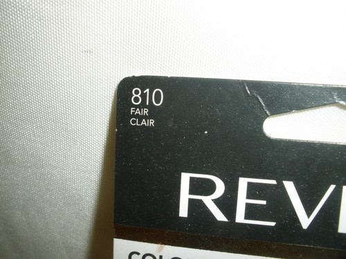 Nuevo Polvo Prensado Choose Revlon Colorstay 16 Horas - Imagen 2 de 5