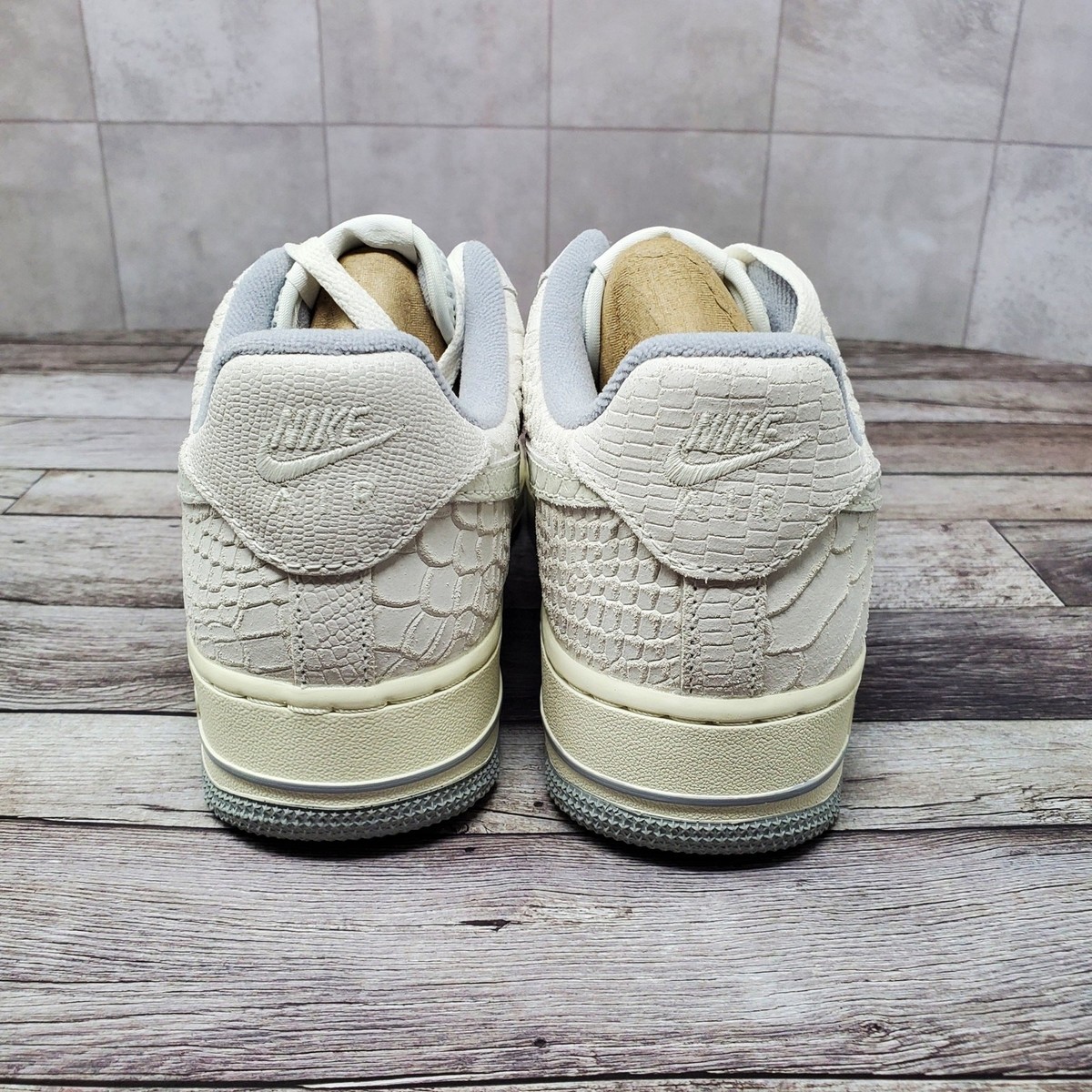 Nike Air Force 1 Low '07 White Python Women's Size 7.5 DX2678-100
