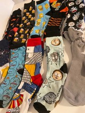 NOVELTY SOCKS MEN/WOMEN/TEENS 10 PAIR ONE SIZE