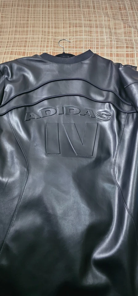 camisa Ivy Park Noir Foto 3 de 3