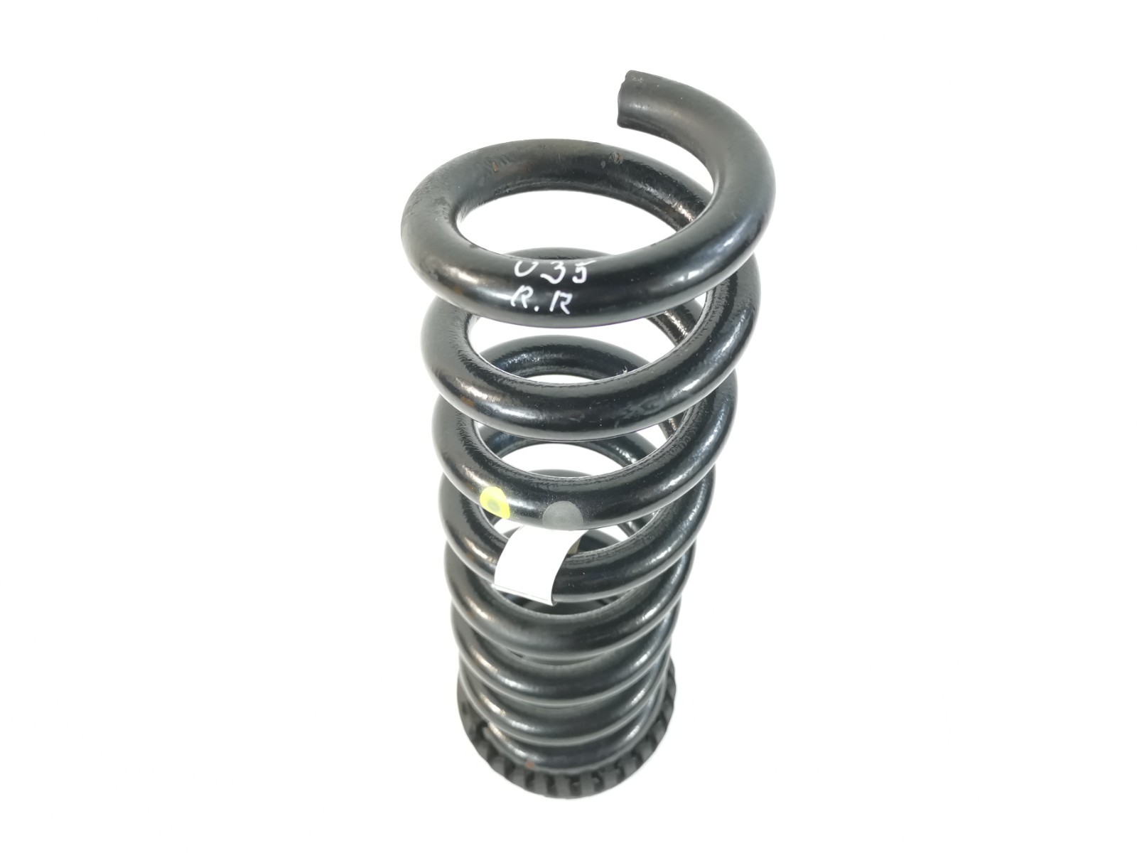 Maserati Ghibli 3.0 2015  Rear Right Suspension Coil Spring 670005266 OEM