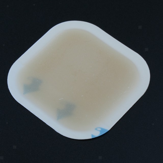 Hydrocolloid Wound Dressing with Border 2x2 "for Wound Care and First