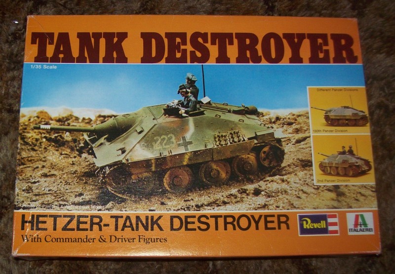 Revell/Italaerei 1/35 German "Hetzer" Tank Destroyer Kit