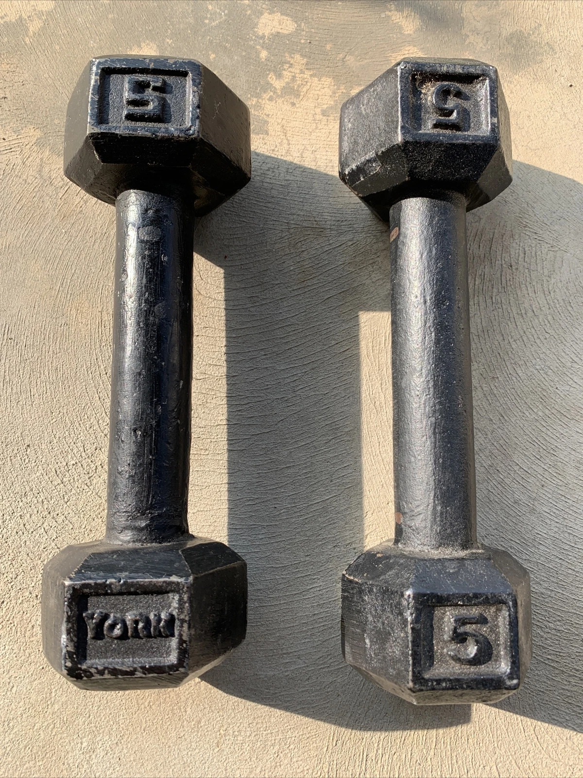 Vintage Hex Head 1 YORK 5 Pound & Other dumbbells 5lb Ea X 2 weights 10 Lb total