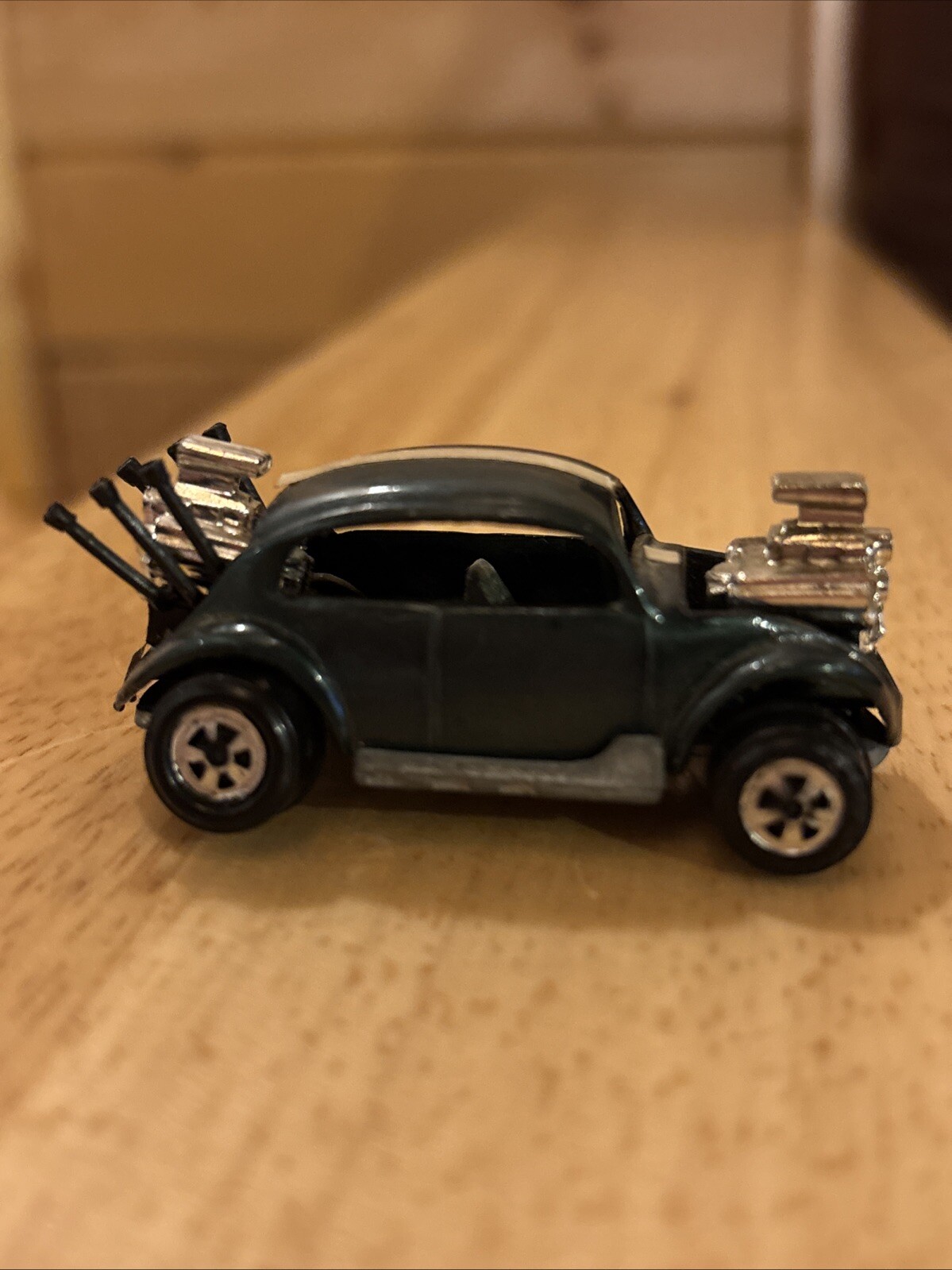 Picture 1 of 6