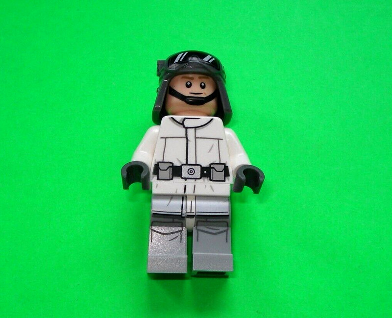 LEGO STAR WARS - AT-ST IMPERIAL DRIVER PILOT FIGURE FROM SET 75322 NEW - NEW =EXCELLENT!