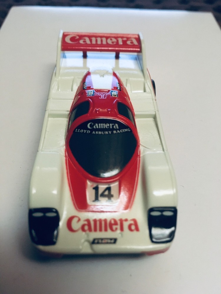 AFX MEGA G Porsche Le Mans #14 CAMERA HO Slot Car in Mint Condition