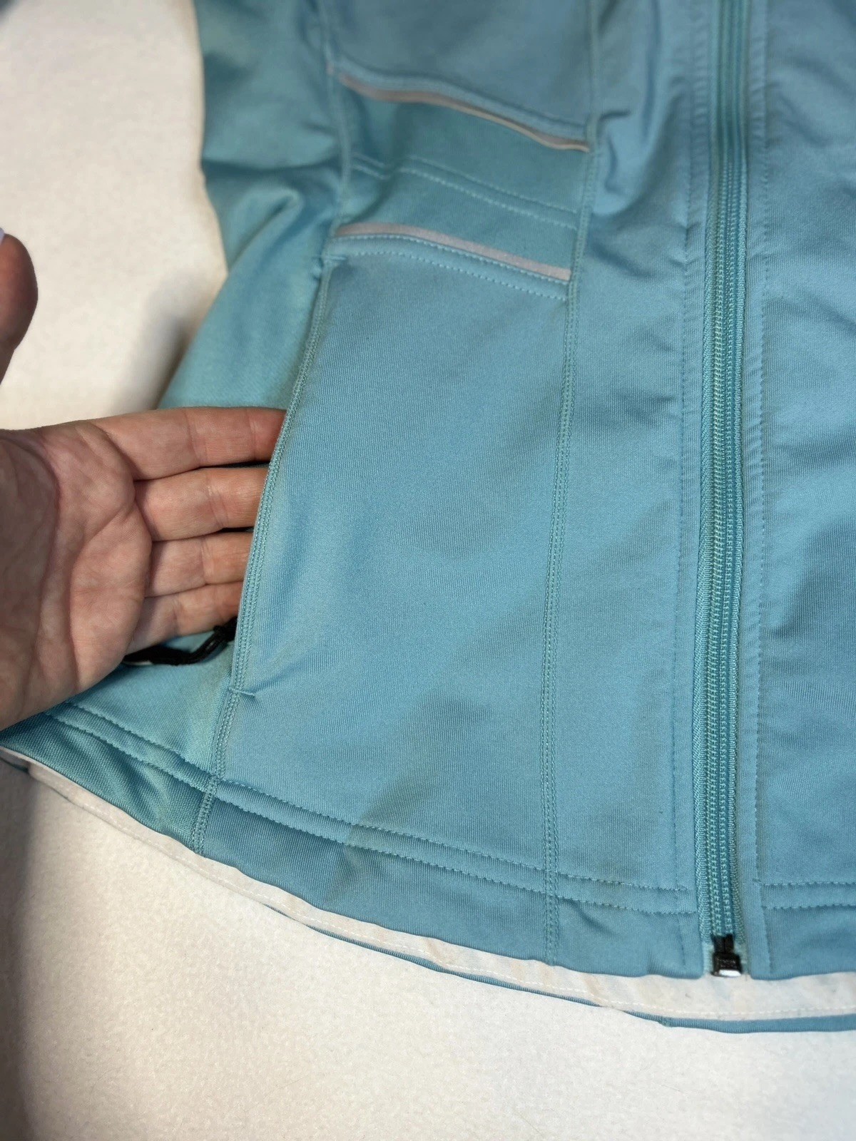 Brooks Full Zip Jacket Equilibrium Tech w/ thumb … - image 3
