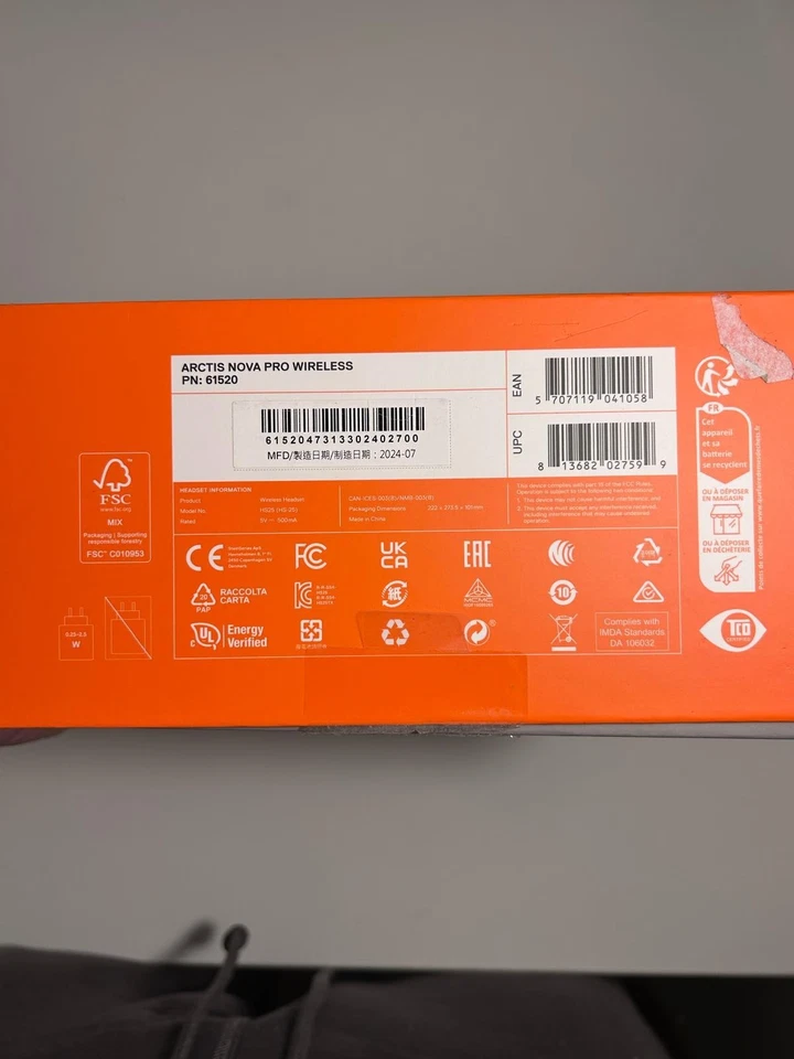 SteelSeries Arctis Nova Pro Wireless – Over-Ear Headphones (Bluetooth, 2.4 GHz) - Bild 4 von 4