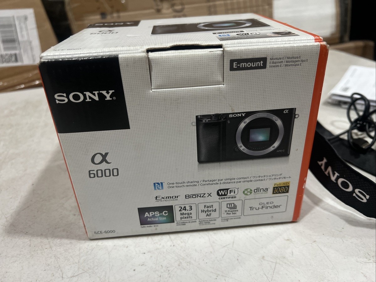 SONY　α6000 Amazon.com : Sony Alpha a6000 Mirrorless Digital Camera 24.3 MP