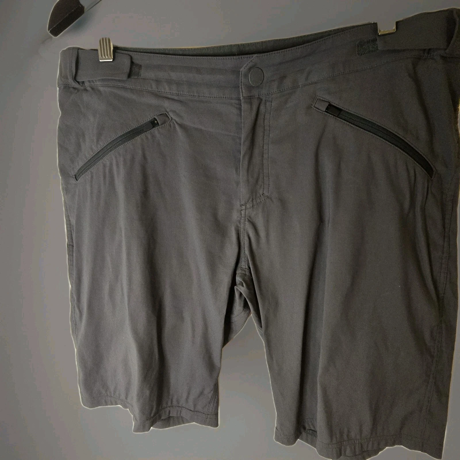 Icebreaker Merino Mens Persist Shorts Large (36-38) Wool Blend Gorpcore Hiking