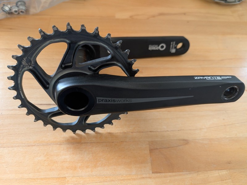 Praxis Zayante M30 Crankset 165mm. SRAM 34T Direct Mount Chainring.