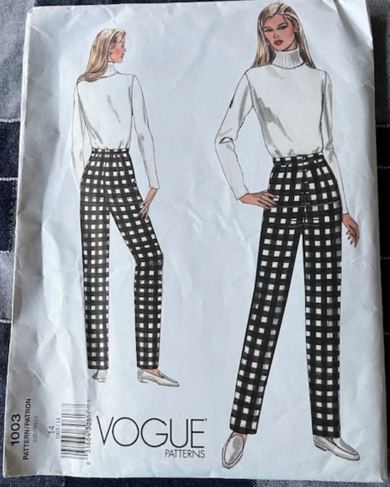 Vogue Designer Sewing Patterns for Women - Image 2 of 4