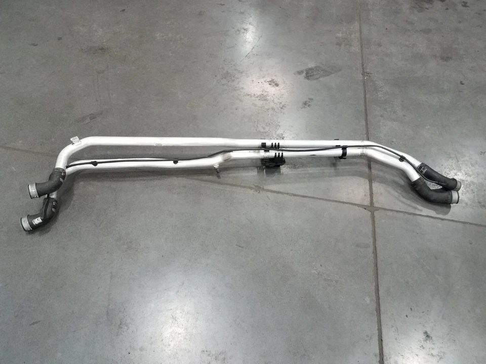 Porsche 911 Turbo S 991 2015 tubos de refrigerante túnel #0222 LL6 Foto 2 de 4