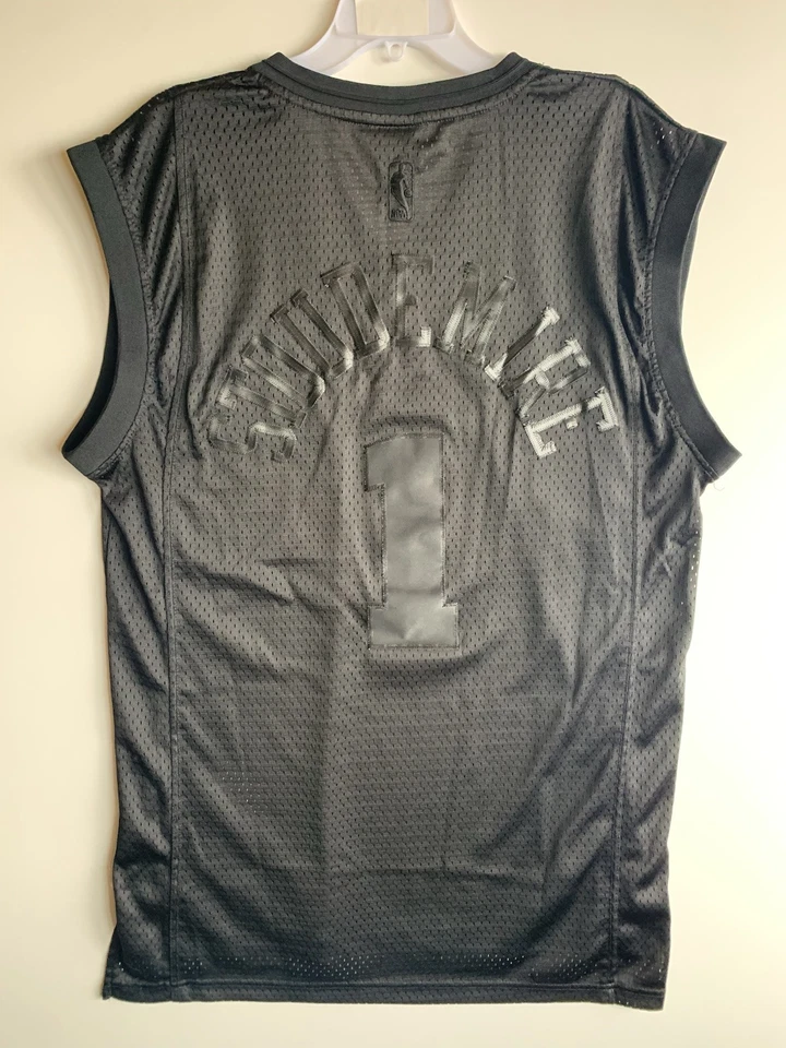 Camiseta Amare Stoudemire Adidas Blackout Talla Mediana ¡Muy Rara Encuentra! Foto 3 de 4