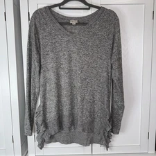 Anthropologie Postmark Gray Ruffle Hem Knit Top Long Sleeve Tunic Small Cozy