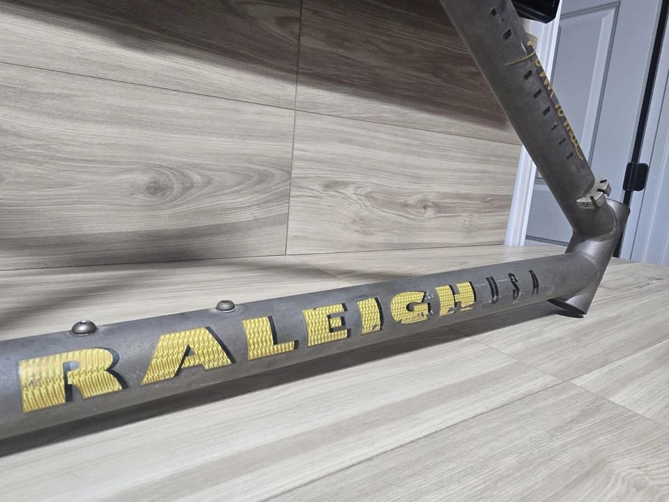 Raleigh John Tomac Titanium Bike Frame 18 Inch USA Made - Image 3 of 4