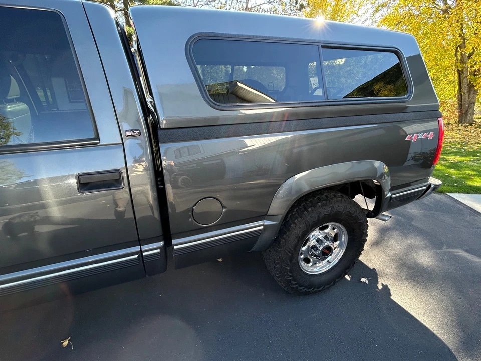 GMC 1999 camioneta de 3/4 toneladas SLT Foto 4 de 4