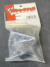 Traxxas 4932 - Axle Carriers/Steering Blocks (2) T-maxx Vintage Parts