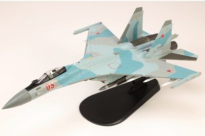 HA5718 Hobby Master Su-35S Flanker-E 1/72 Model Red 05 Russian Air Force