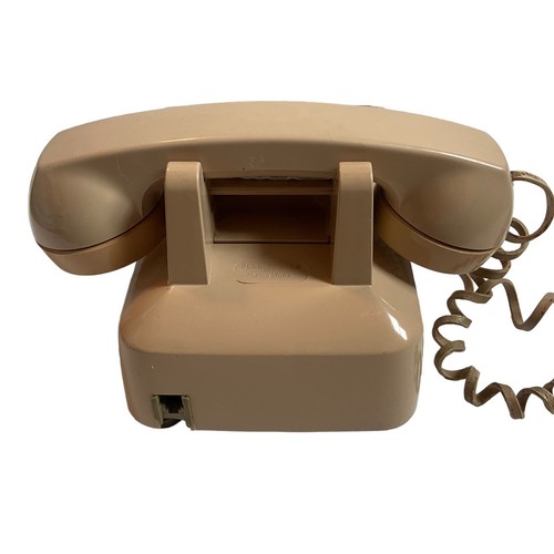 Vintage AT&T Beige Bell System Western Electric Touch-Tone Desk Telephone Phone - Picture 12 of 14