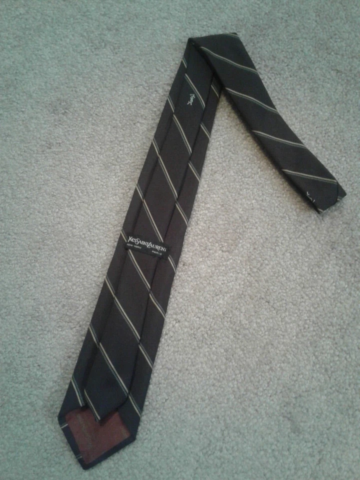 Corbata vintage para hombre marrón Yves St. Laurent TIE Nueva York París Foto 3 de 4