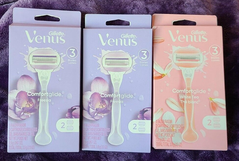 3 new packages Gillette Venus Comfort Glide Freesia, White Tea women's cartridge
