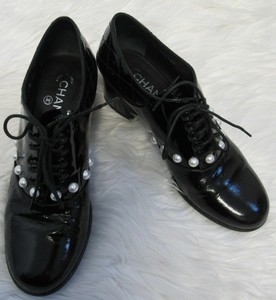 chanel lace up oxfords