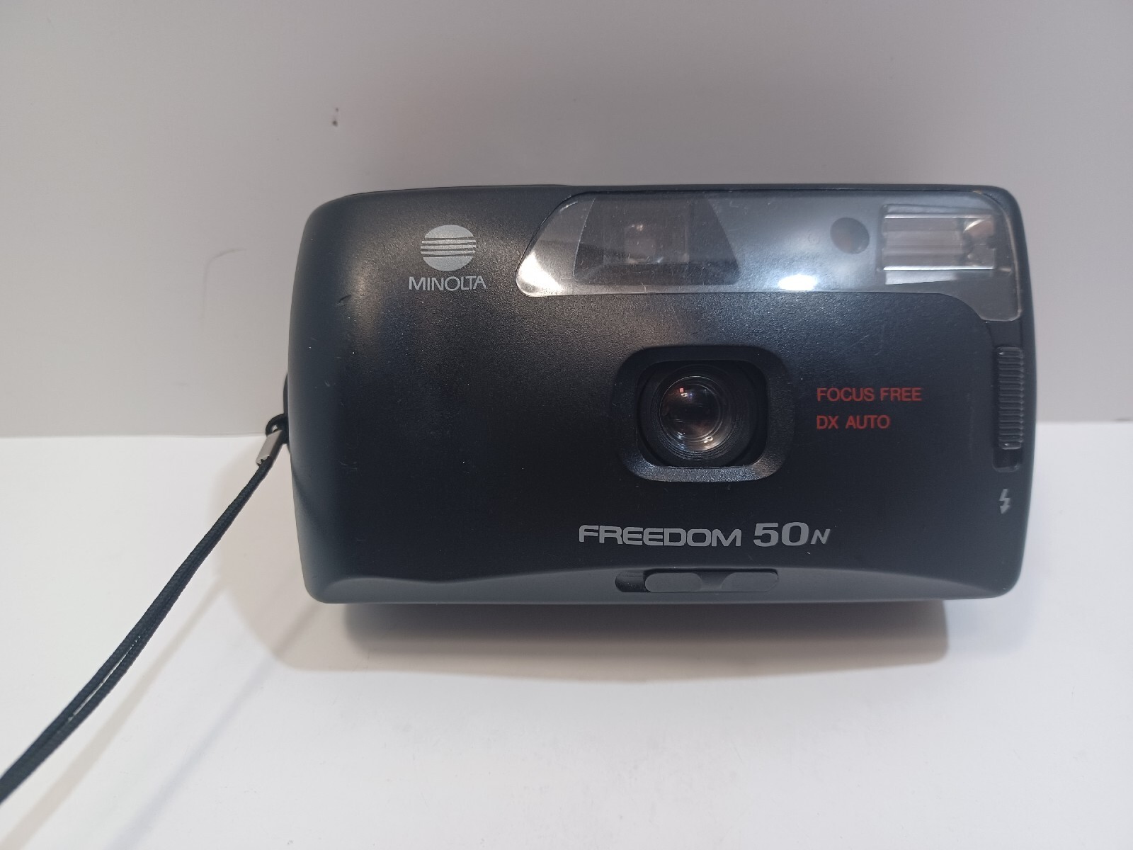 Minolta Freedom 50N Focus Free DX Auto Point And Shoot Film Camera with Flash