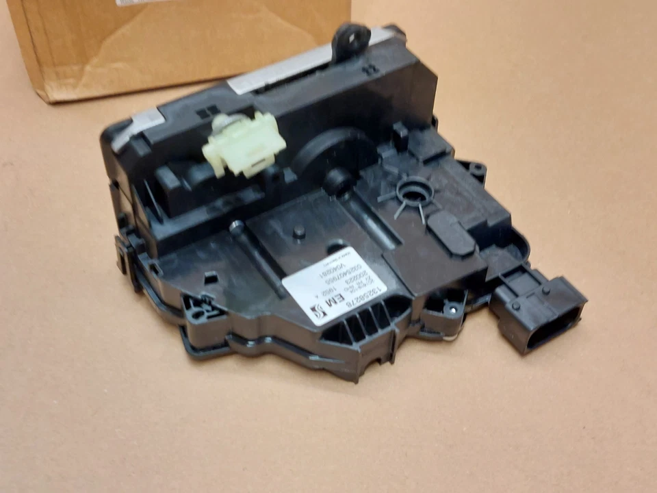 Serratura porta anteriore destra driver Vauxhall Corsa D Meriva B 13258278 originale NUOVO - Immagine 3 di 4