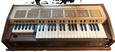 Vintage 44-Key Chord Organ Keyboard, Brown/Gray Polychord Selector, Wood Case
