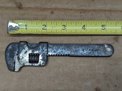 Vintage Adjustable Spanner Wrench 6-in
