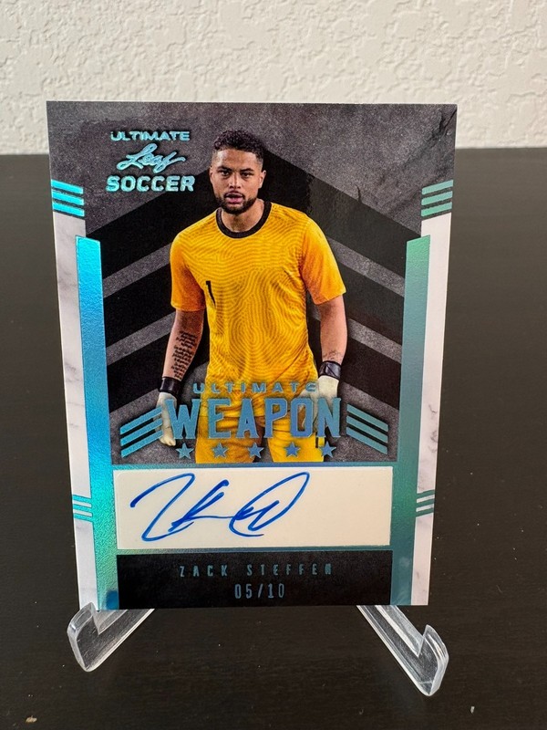 2022 Leaf Ultimate Soccer Zack Steffen Auto Blue Foil #/10 USA Manchester City