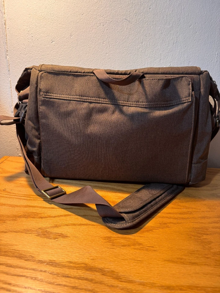 Bolsa de ombro Promaster para câmera grande veja fotos com fita métrica 452 - Imagem 2 de 4