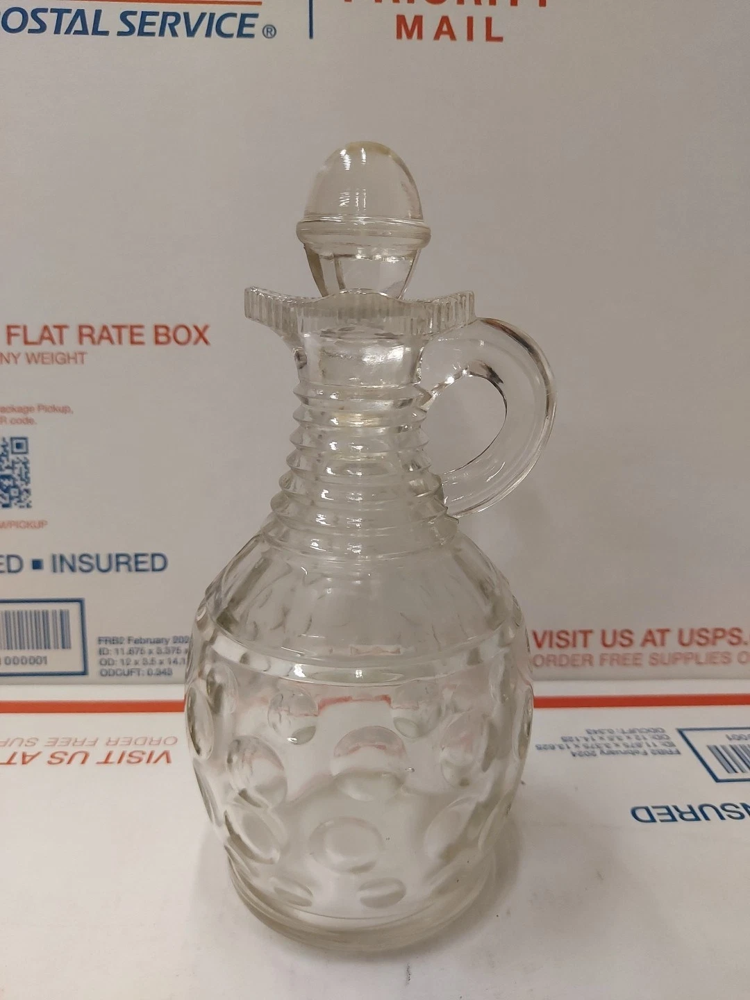 Vtg Clear Cruet 4 Pour Spouts, Ribbed Neck, Thumbprint Pattern on Base W Stopper