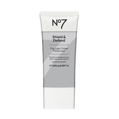 No7 Shield & Defend City Light Tinted Moisturiser SPF15 50ml ~Bitte auswählen~