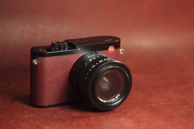 Leica Q2 Real leather skin, film  - Arte di mano -