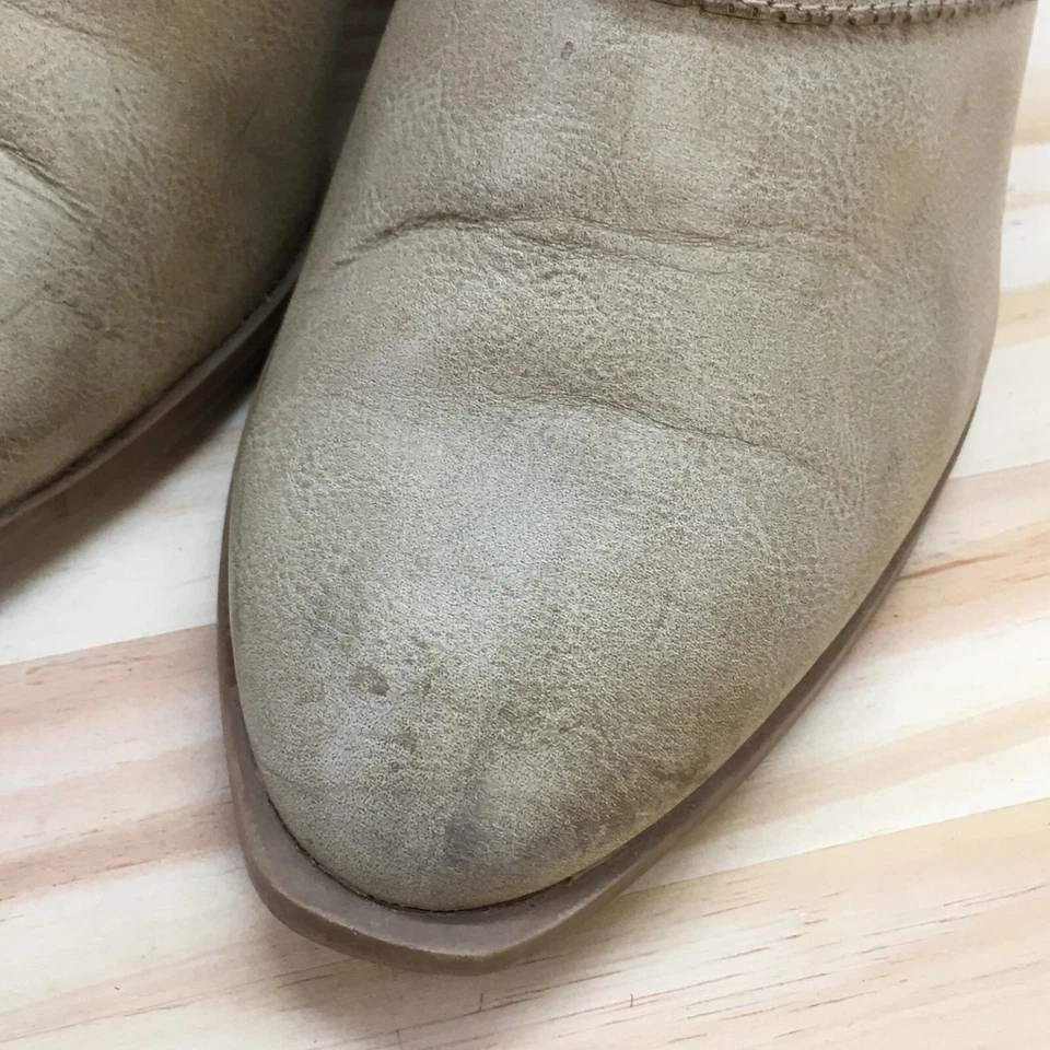 Qupid Boots Womens 10.5 Casual Ankle Booties Heels Brown Leather Side Zipper - Image 4 of 4