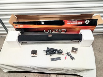 VIZIO VSB200 Sound Bar With Remote Control/POWER ADAPTER In Box. Excellent 