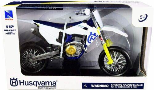 New Ray 1:12 Husqvarna FS 450 Toy Model Supermoto motorbike dirt bike Kids Gifts - Picture 1 of 3