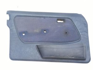 Mercedes-Benz E W123 1984 Linke Vorder Türverkleidung PUM39715
