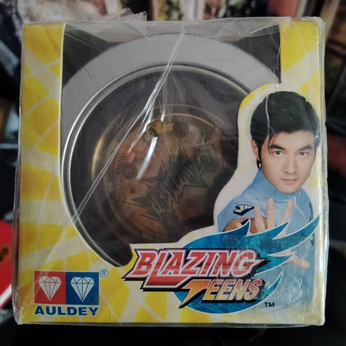 AULDEY Diamond Blazing Teens Yoyo Ball Fire Thunder yo-yo Toy for