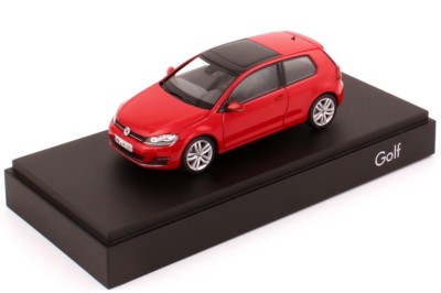 VW GOLF 7 VII GT TSI TDI HIGHLINE 3 DR TORNADO RED 1:43 HERPA (OEM