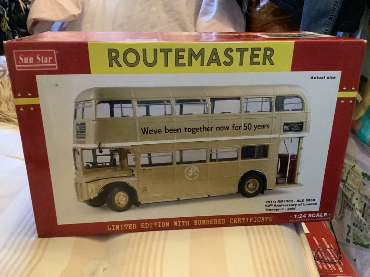 Bus Anglais Routemaster 1/24 Sunstar – RM686 2905 – Impériale Or – Occasion