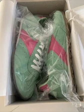 New Women’s Size 9 Mila Paoli Made In Italy Genuine Leather Upper Sneakers Mint