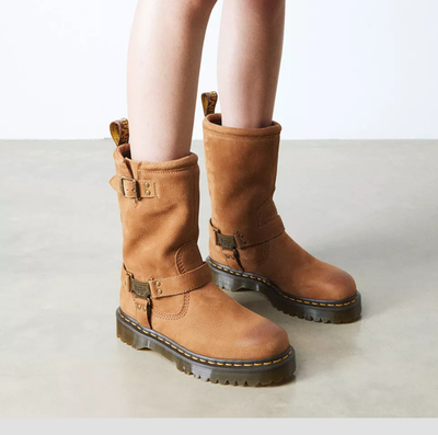 DR. MARTENS Anistone Hi Tumbled Nubuck biker boots in Desert Brown