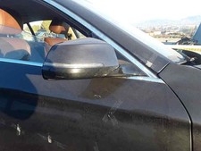 Retroviseur droit (ou coque) BMW 530