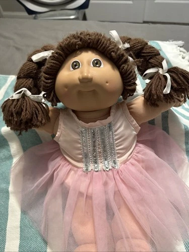 Vintage Cabbage Patch Kid Girl Doll With brown pigtails and Hazel Eyes