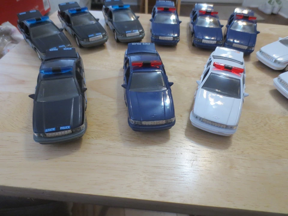 LOT of 12, 1/43 Road Champs STATE POLICE CRUISERS - Image 2 of 4